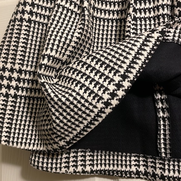 Express Houndstooth Circle Skirt Size 4 - Picture 2 of 5